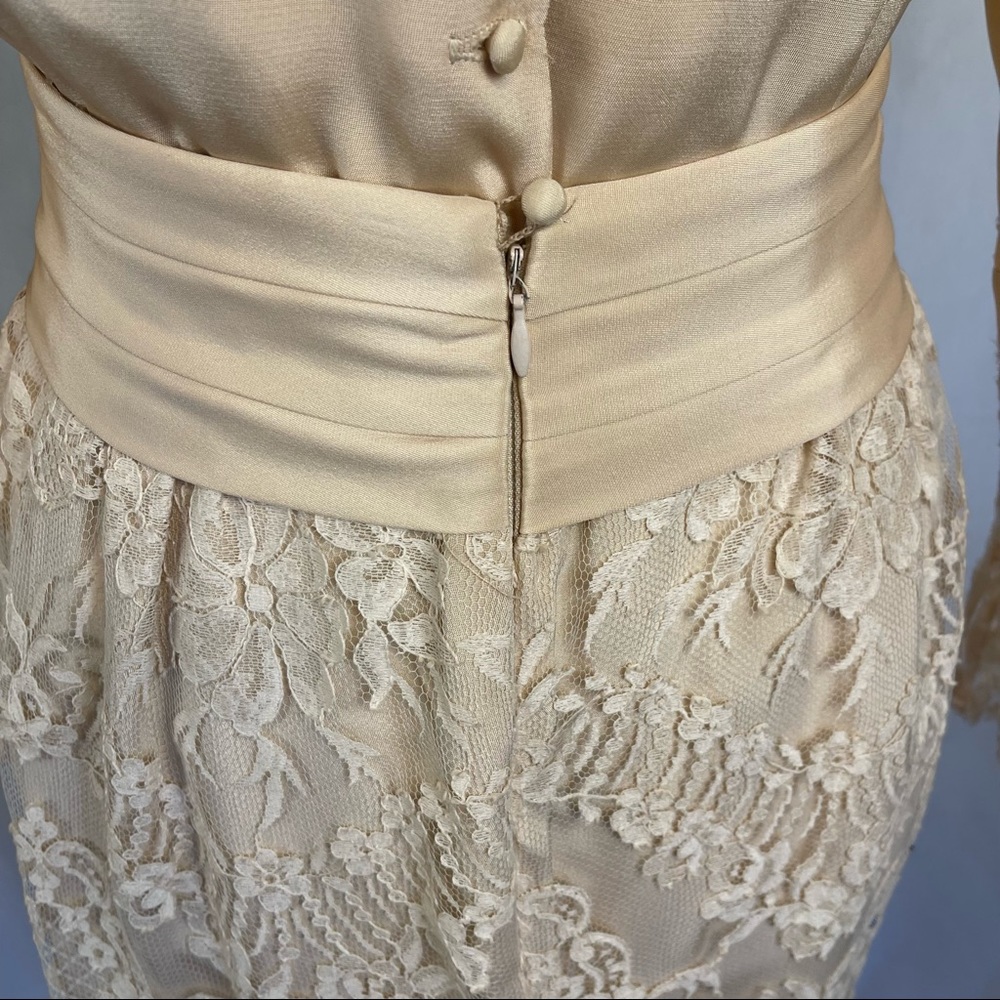 💛 Vintage Silk Two Piece Ensemble - Picture 8 of 14